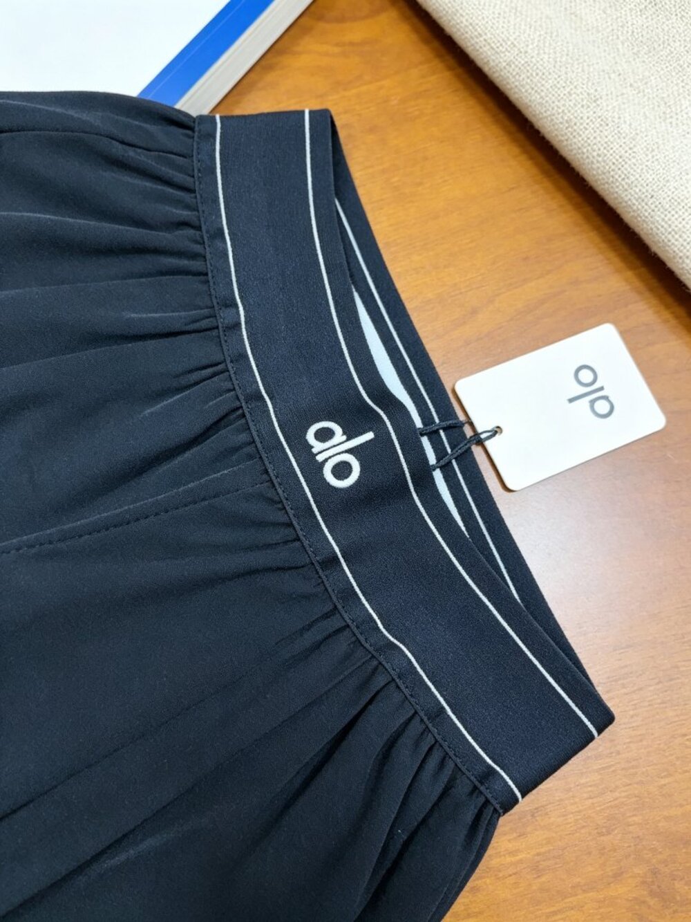 Black ALO Yoga Suit Up Trouser NWT 30" Inseam Wide Relaxed Fit👩🎨EverydayStyle - Picture 7 of 12